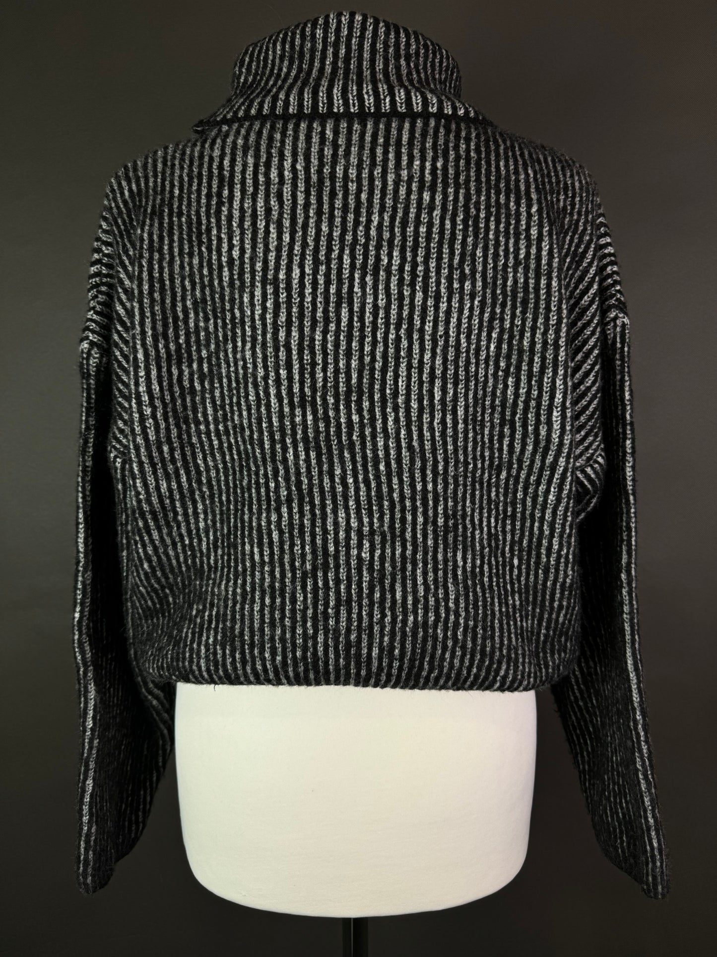 Sweter Uniwersalny