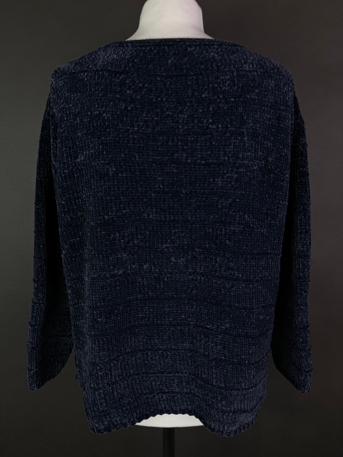 Sweter M