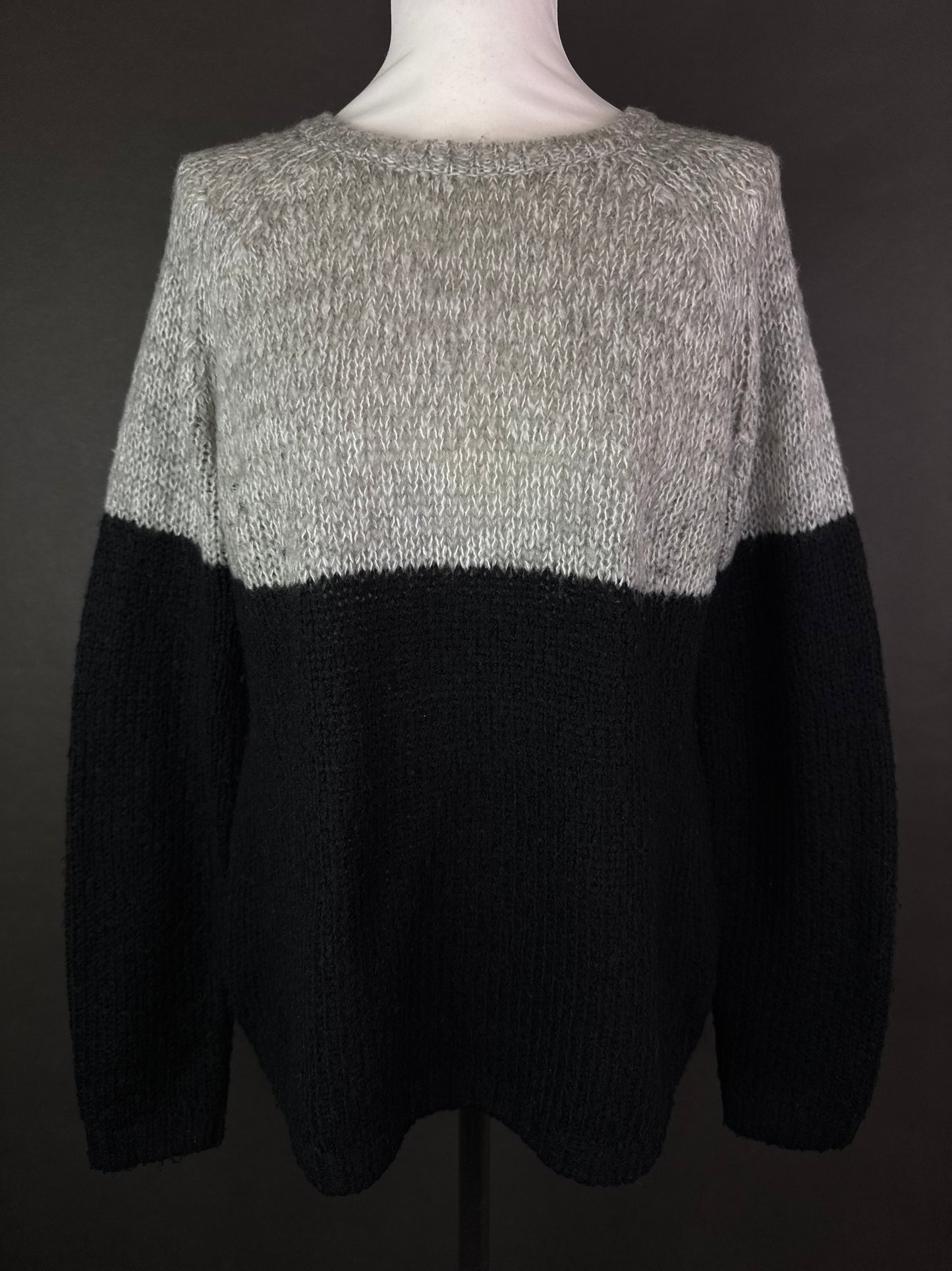 Sweter XL