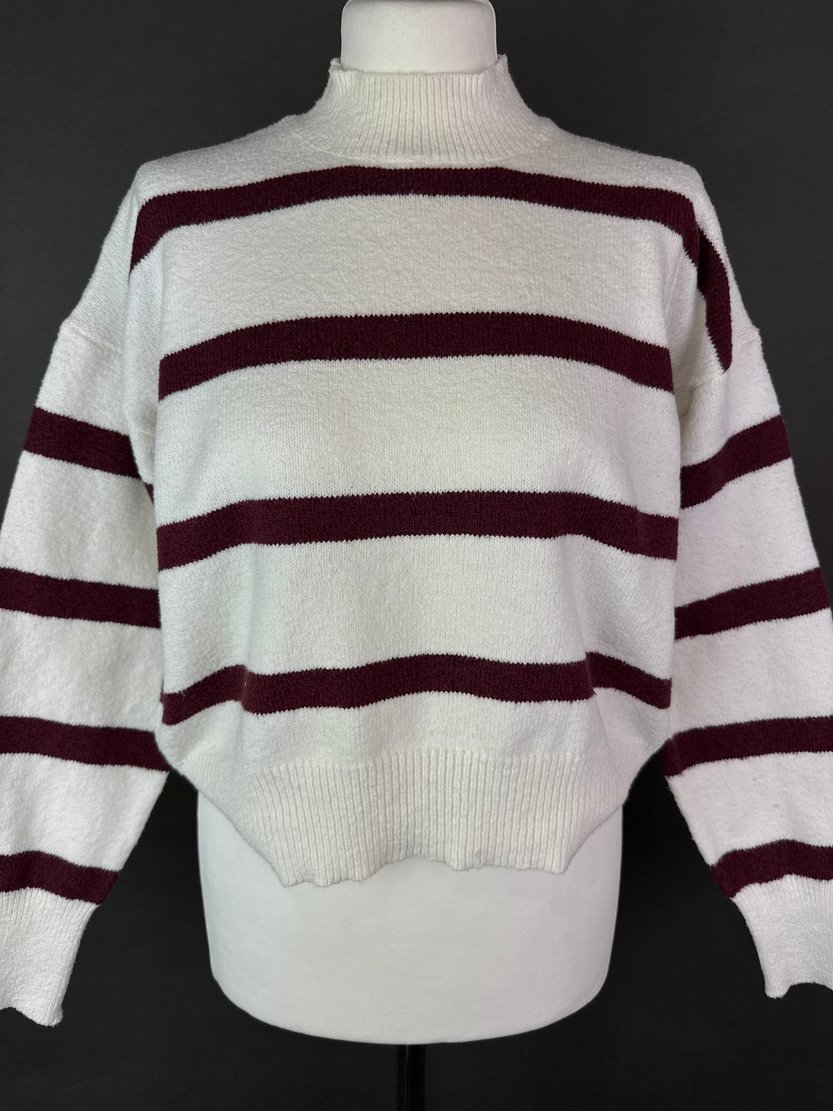 Sweter w paski M