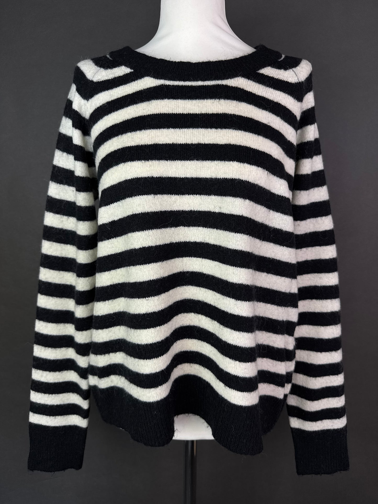 Sweter w paski L