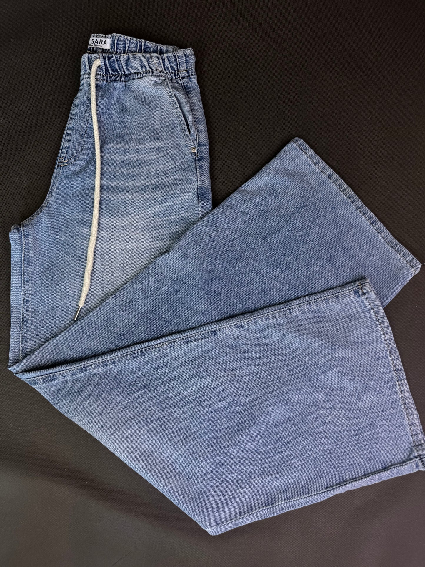 Spodnie jeansowe M
