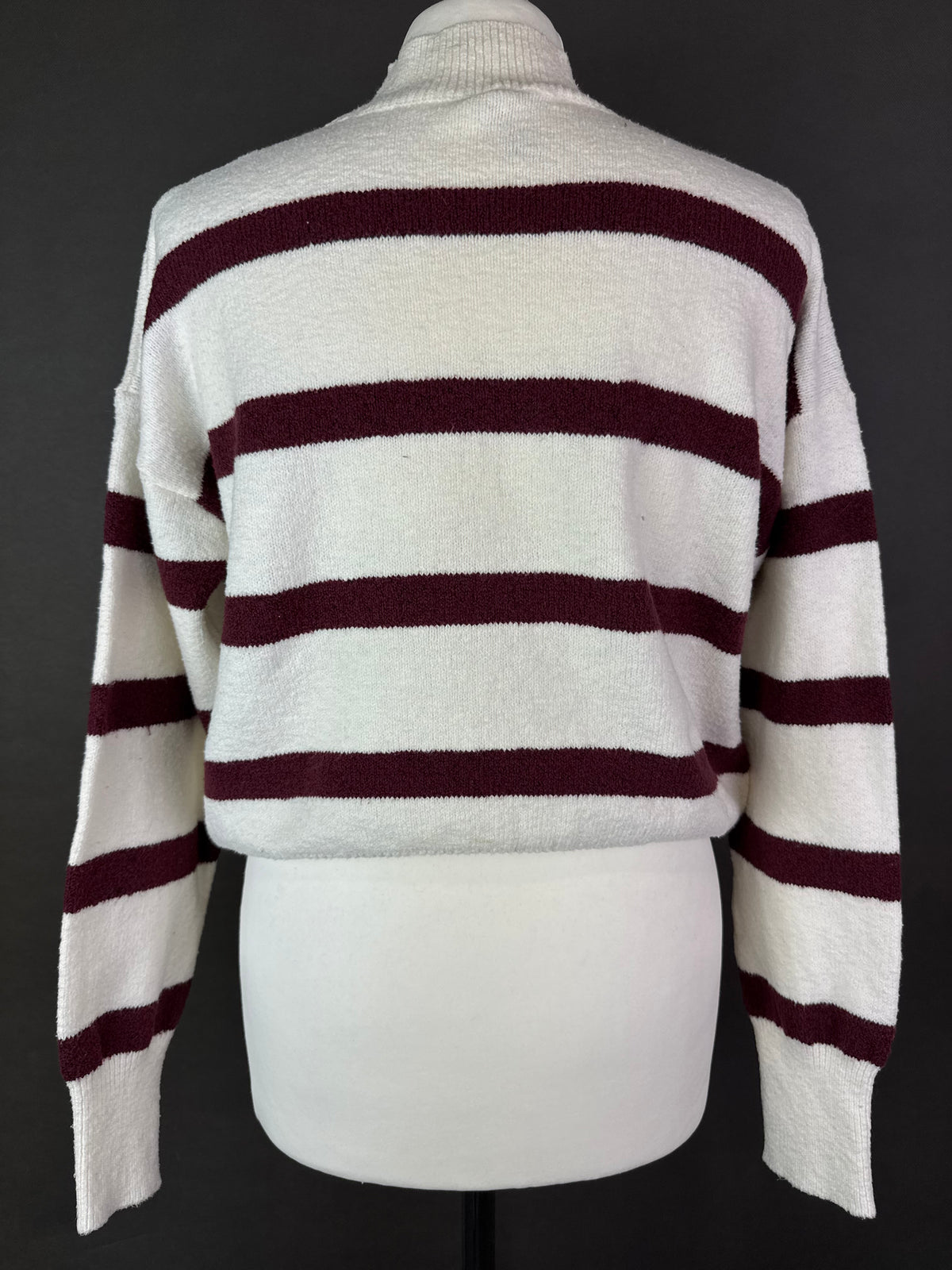 Sweter w paski M