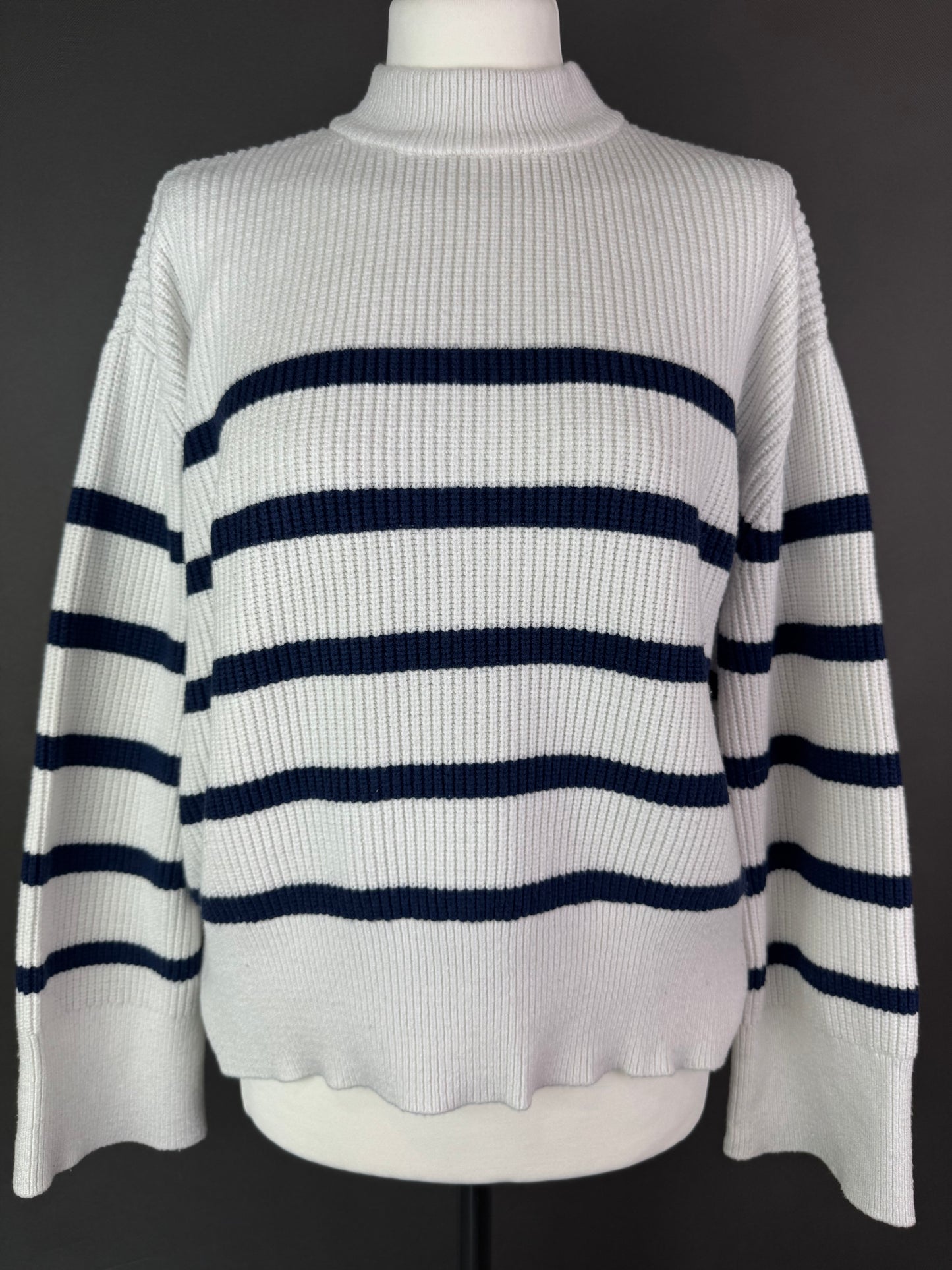Sweter w paski M
