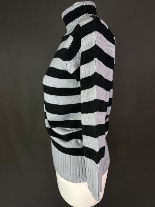 Sweter w paski M