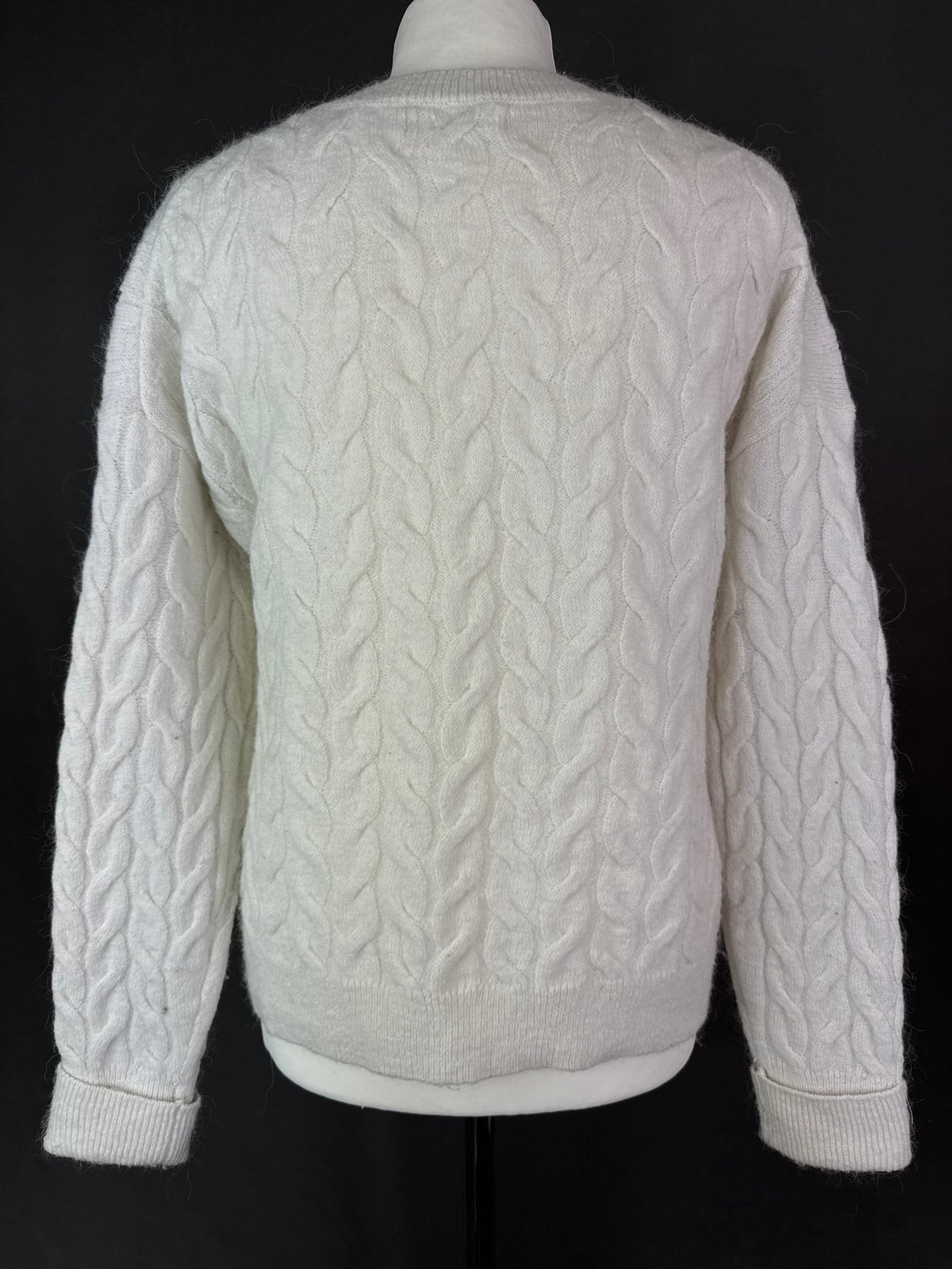 Sweter L