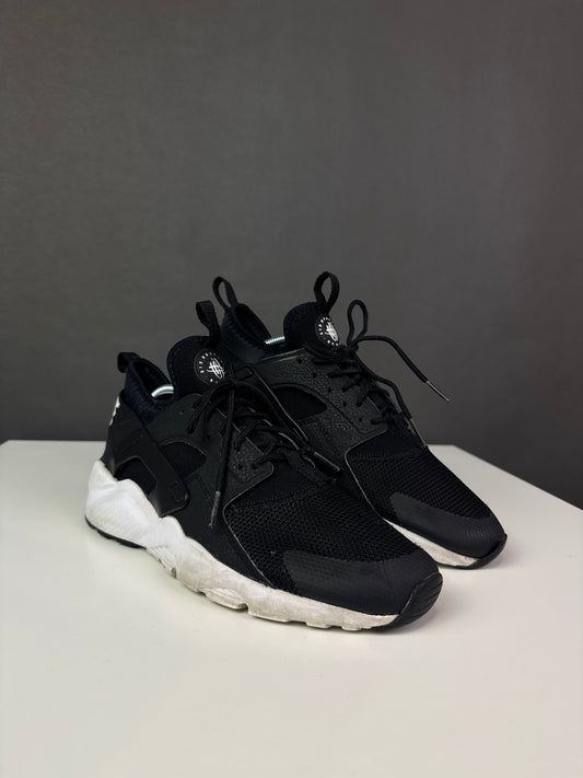Nike Huarache 40