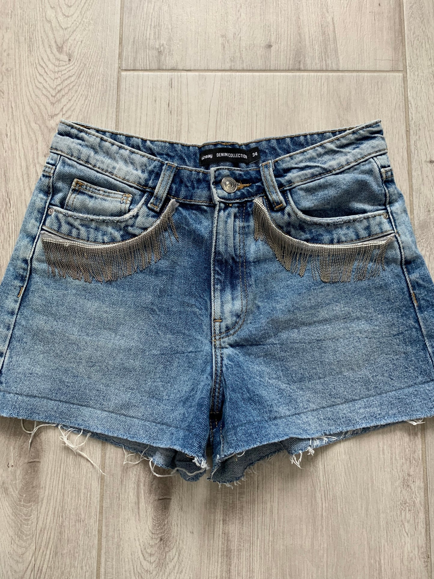 Krótkie spodenki jeansowe XS