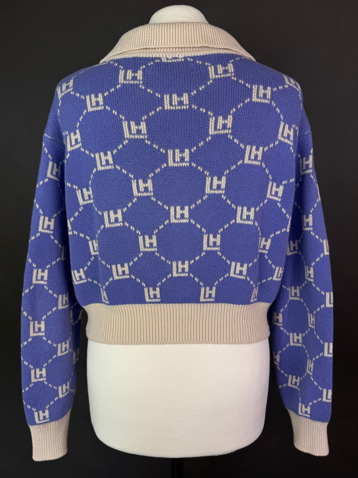 Sweter S