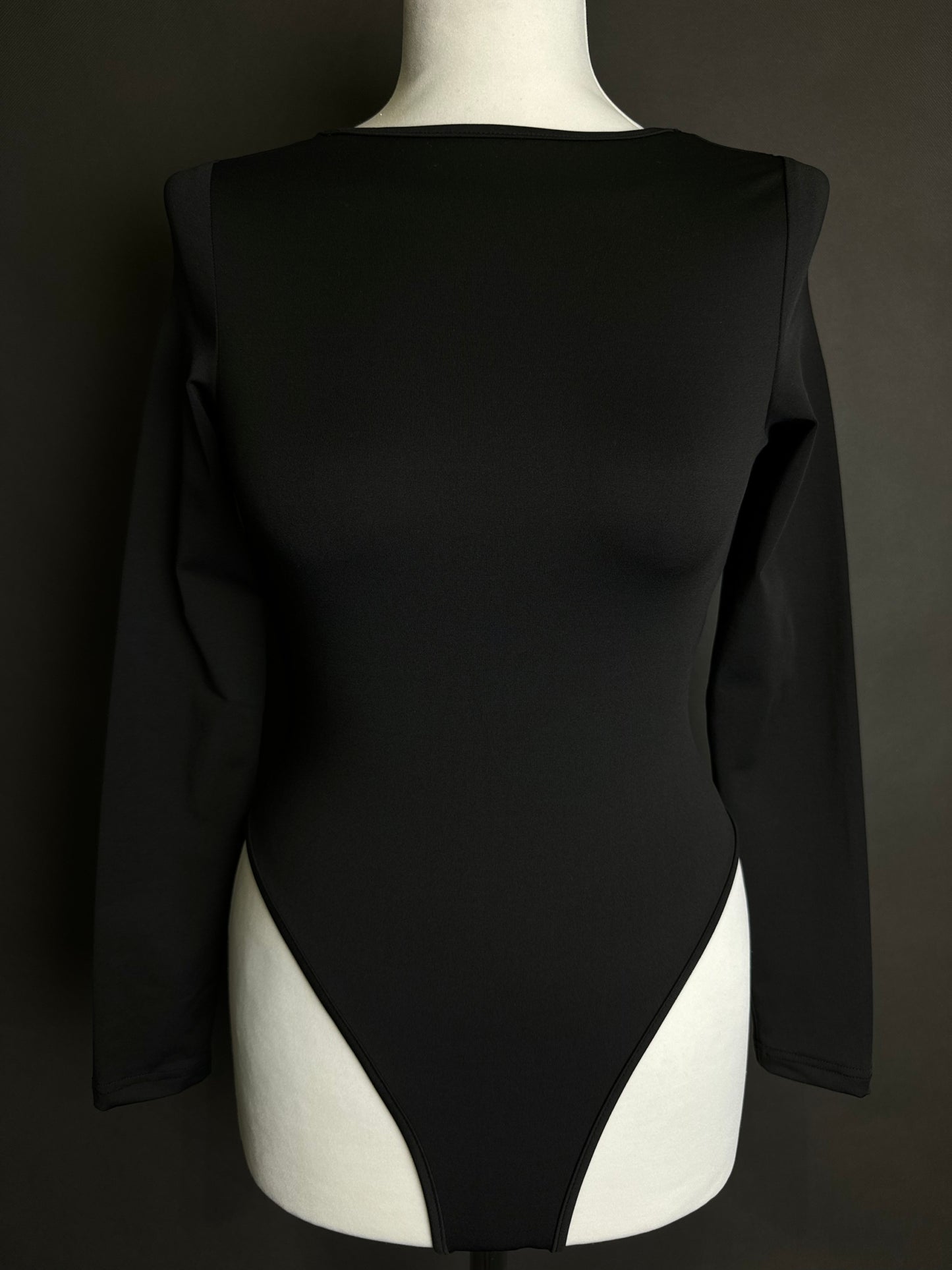Body z odkrytymi plecami XS