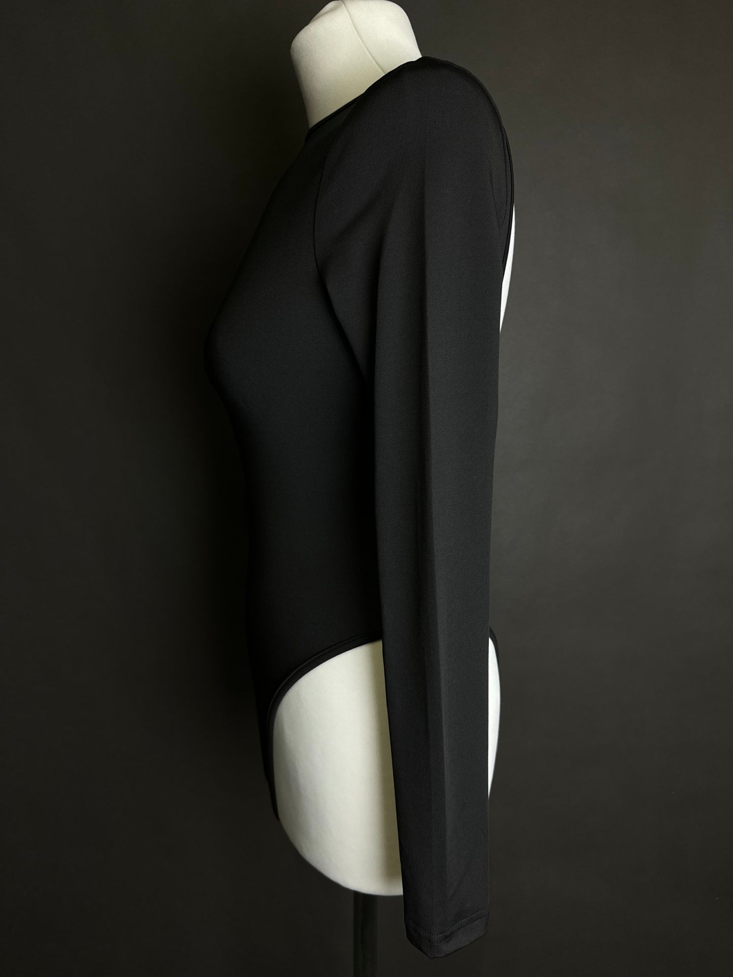 Body z odkrytymi plecami XS