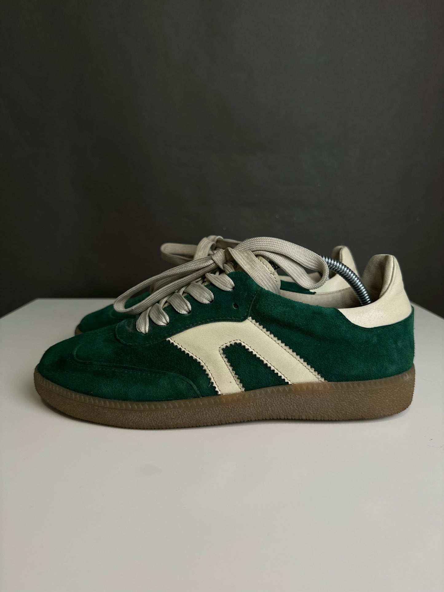 Buty 39