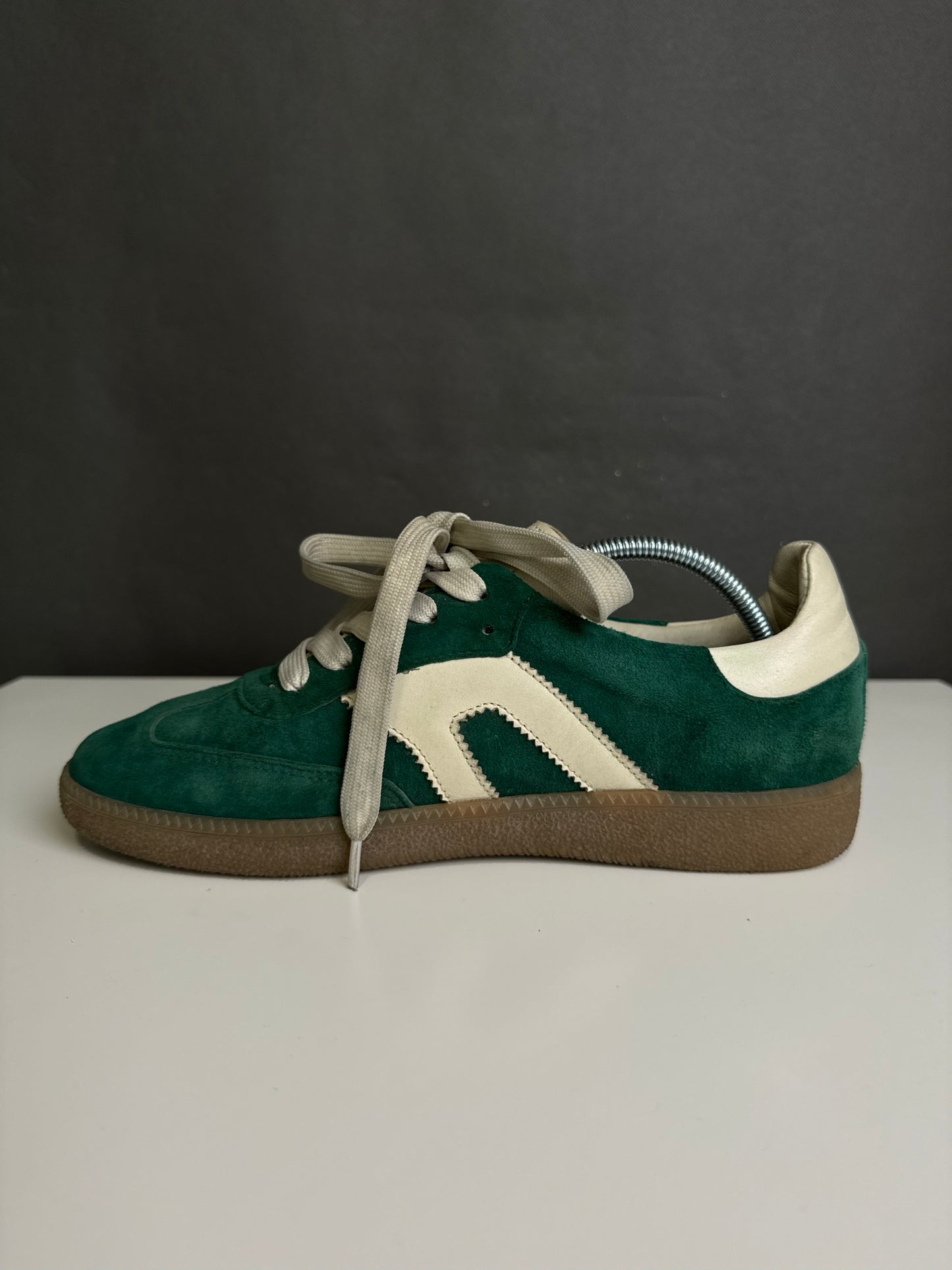 Buty 39