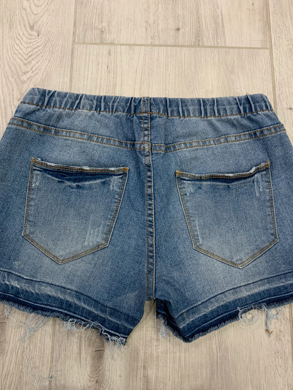 Krótkie spodenki jeansowe XS