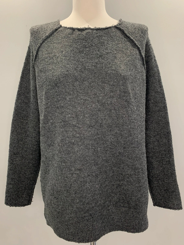 Sweter S