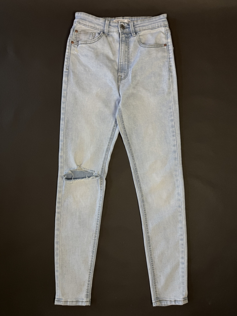 Spodnie jeansowe M - obrazek 2