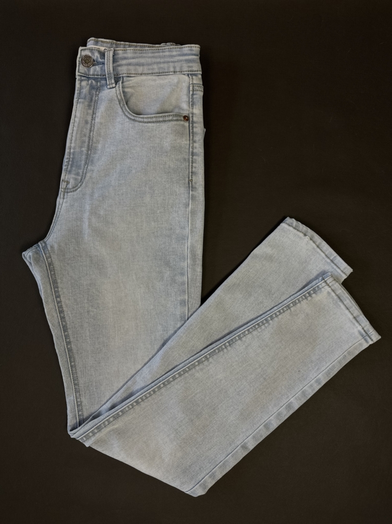 Spodnie jeansowe M