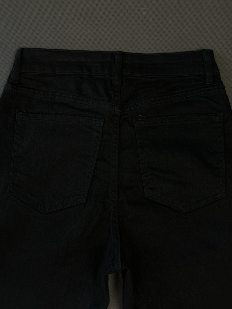 Spodnie jeansowe M - obrazek 4