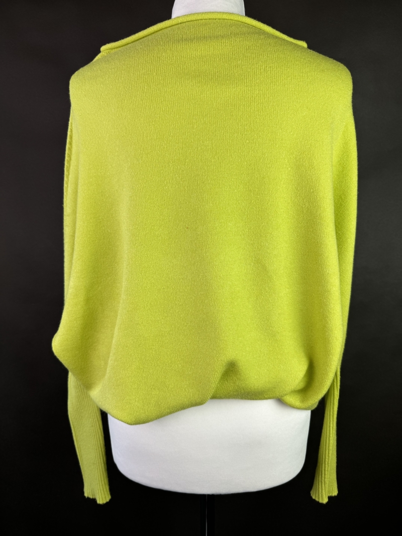 Sweter Uniwersalny - obrazek 3