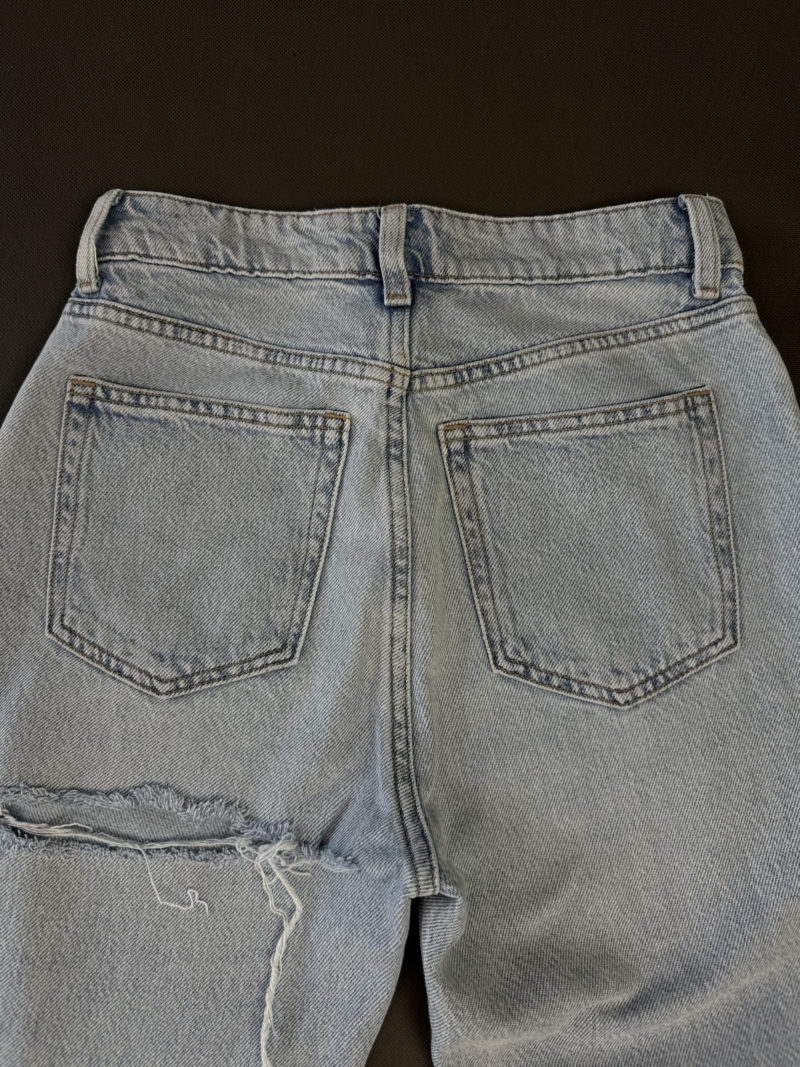 Spodnie jeansowe XS - obrazek 4