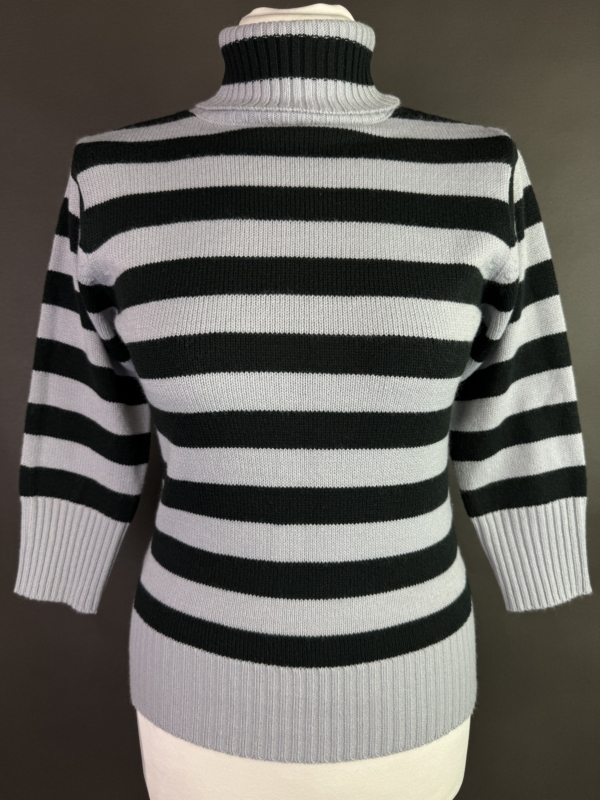 Sweter w paski S