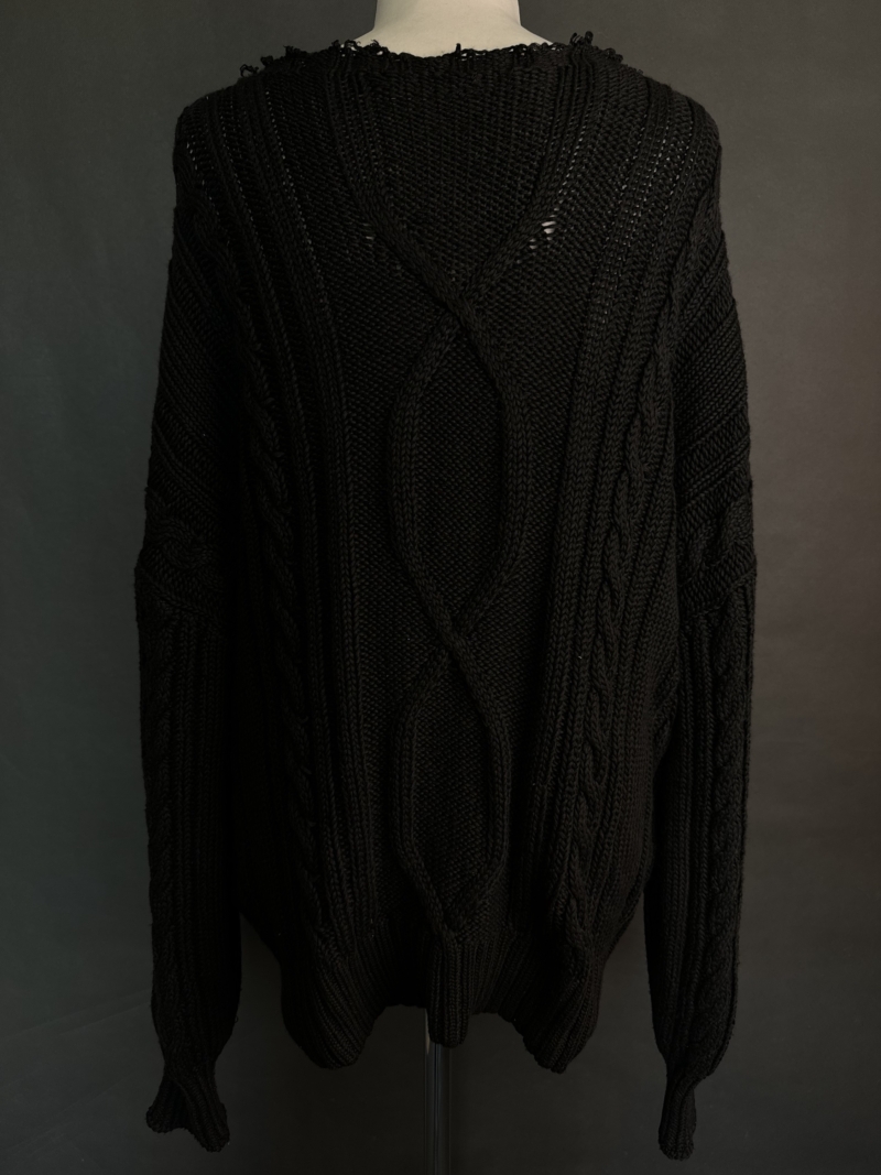 Sweter L/XL - obrazek 3
