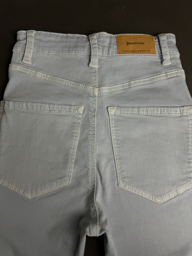 Spodnie jeansowe XXS - obrazek 4