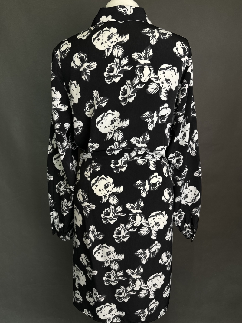 Sukienka koszulowa XXL - obrazek 3