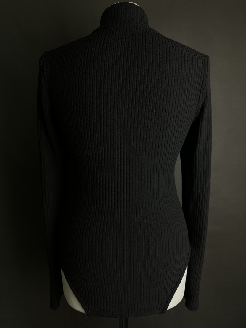 Body M - obrazek 4