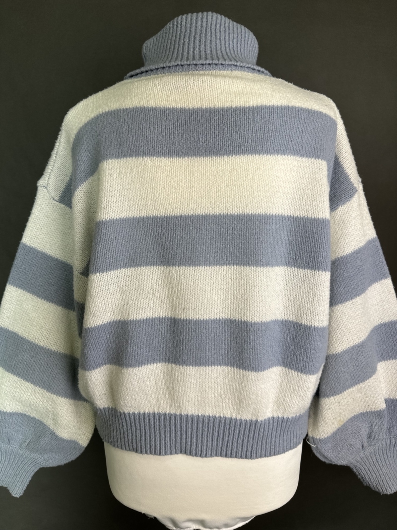 Sweter S - obrazek 3