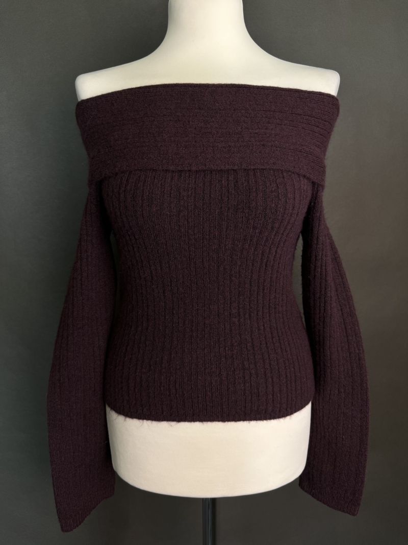 Sweter z odkrytymi ramionami XXS
