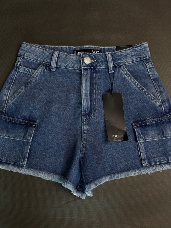 Krótkie spodenki jeansowe XS