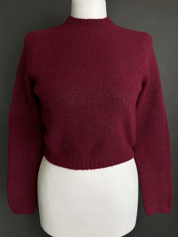 Sweter S