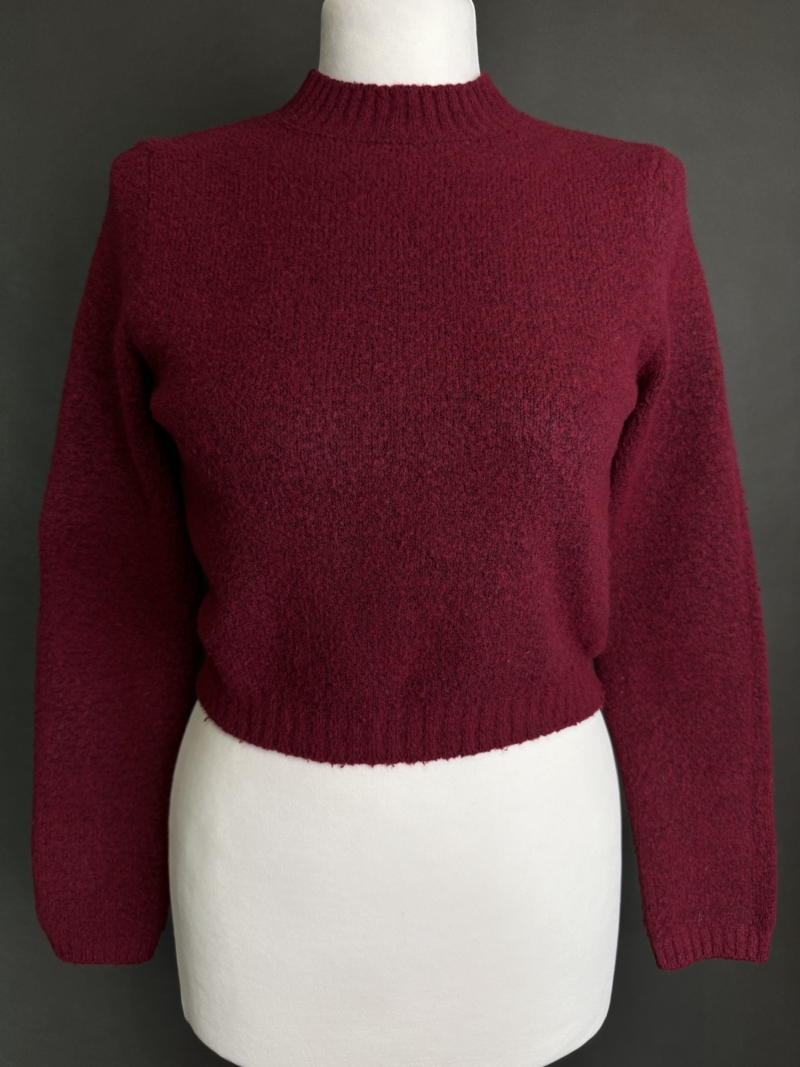 Sweter S