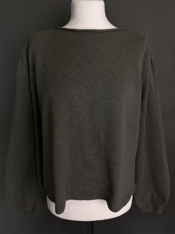Sweter L