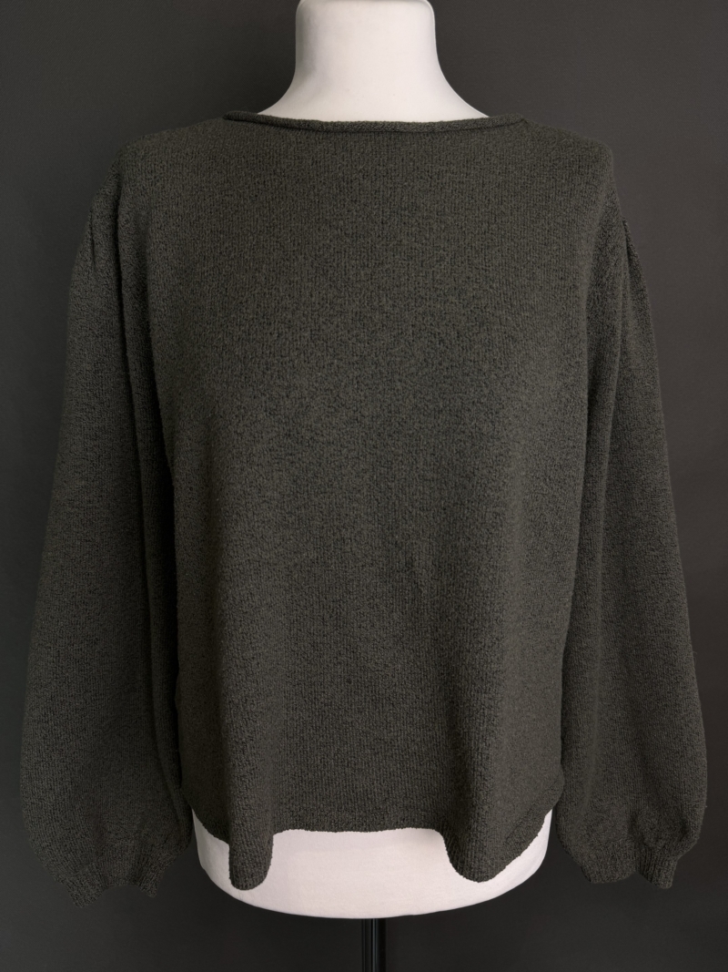 Sweter L