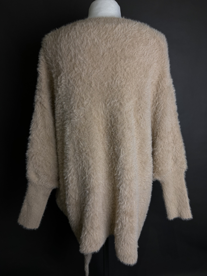 Sweter Uniwersalny - obrazek 3