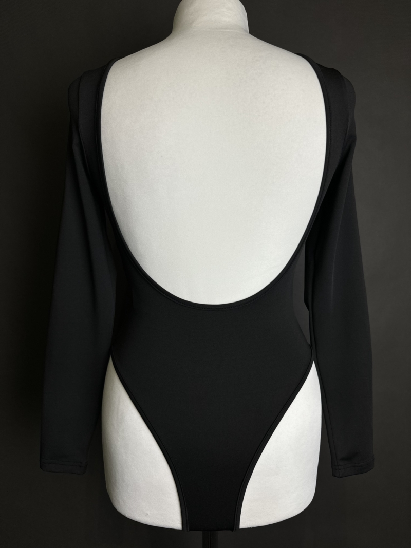 Body z odkrytymi plecami XS - obrazek 3