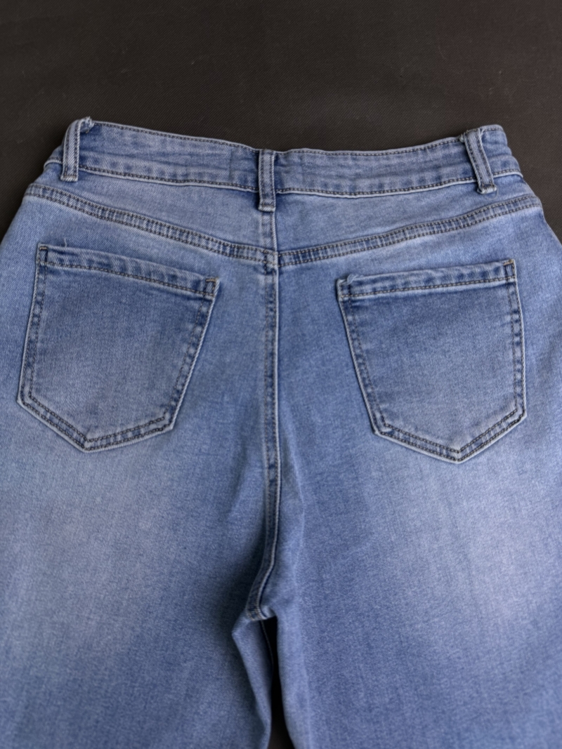 Spodnie jeansowe M - obrazek 4