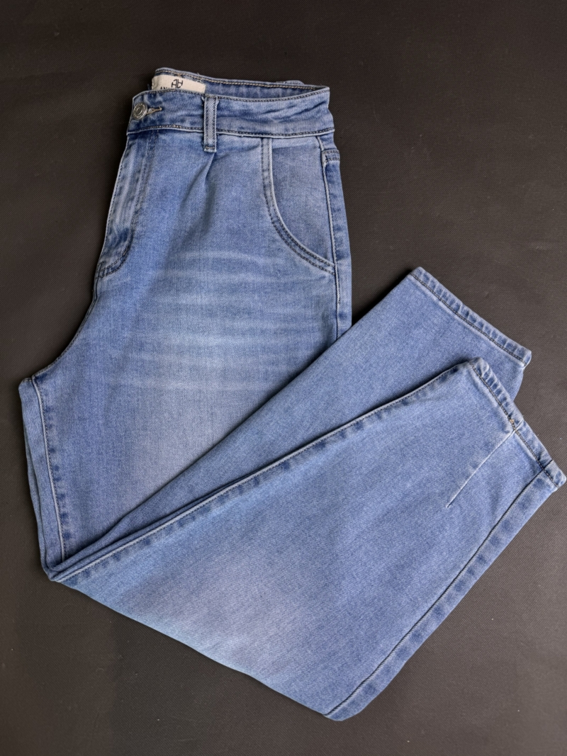 Spodnie jeansowe M