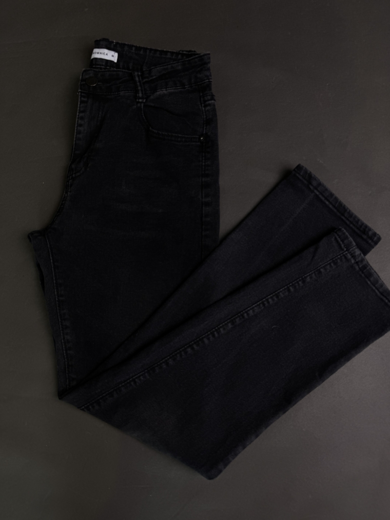 Spodnie jeansowe M