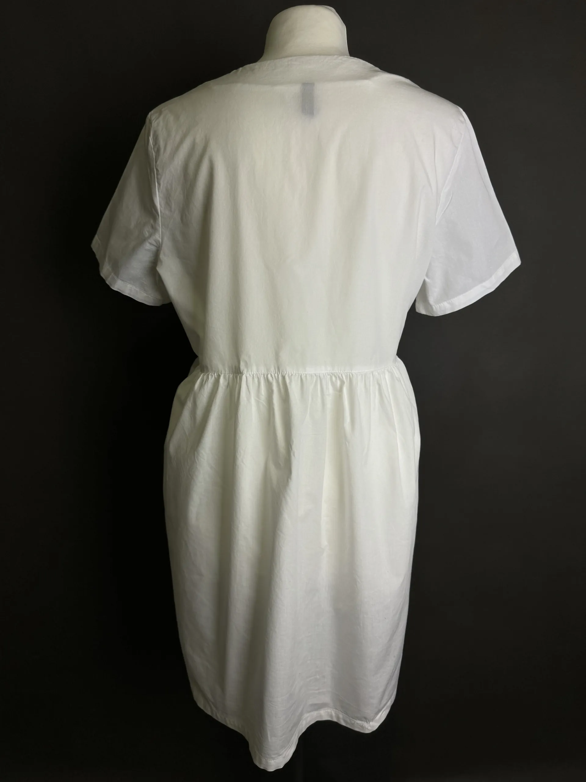 Sukienka M - obrazek 3