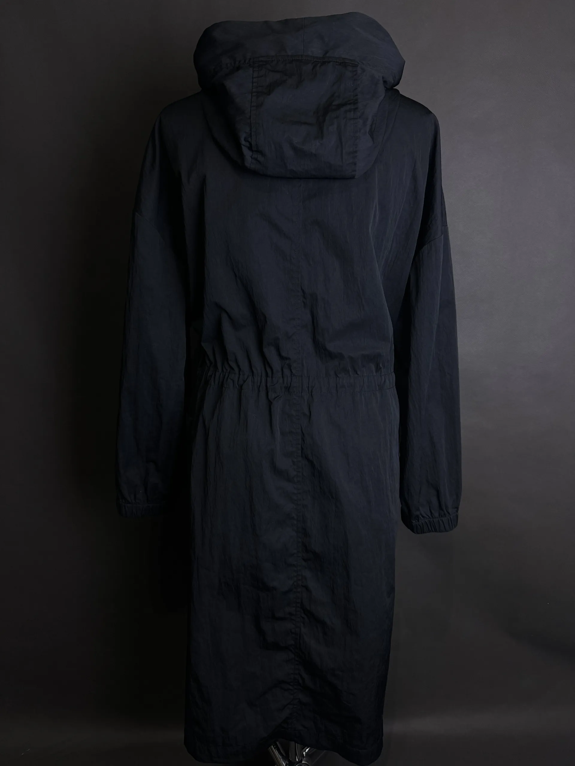 Cienka kurtka XL - obrazek 4