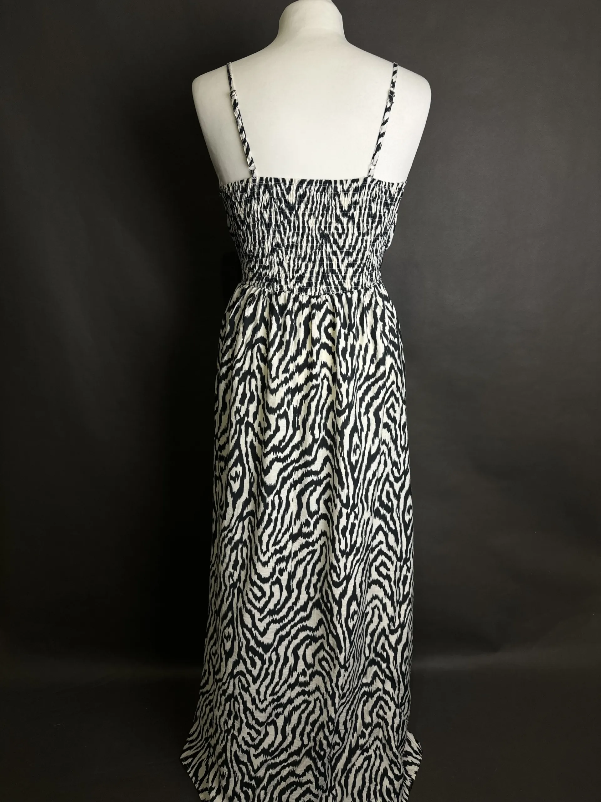 Sukienka maxi M - obrazek 3