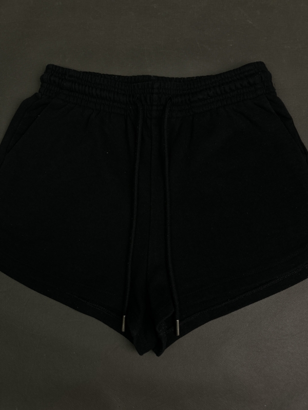 Krótkie spodenki S