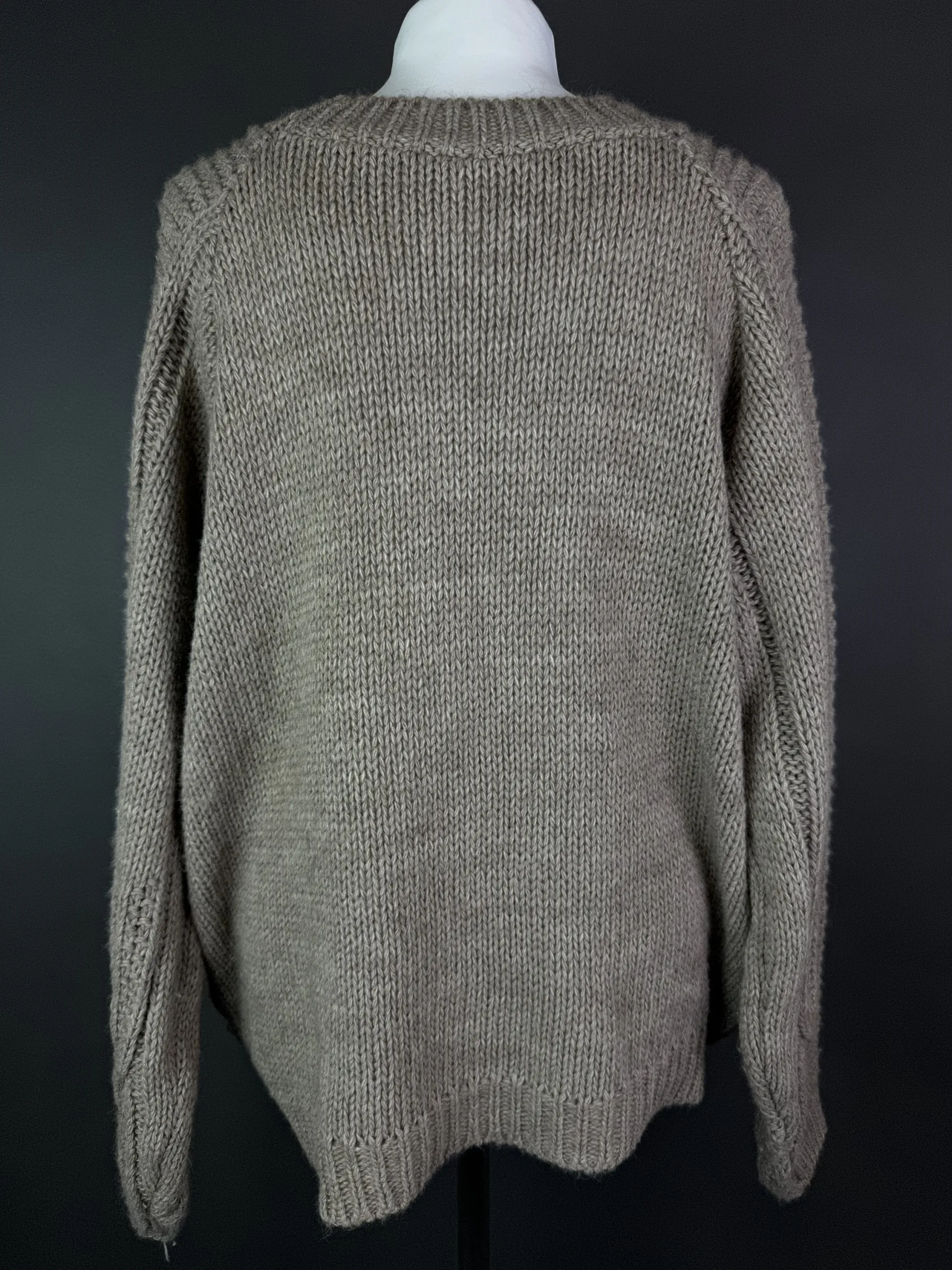 Sweter Uniwersalny - obrazek 3