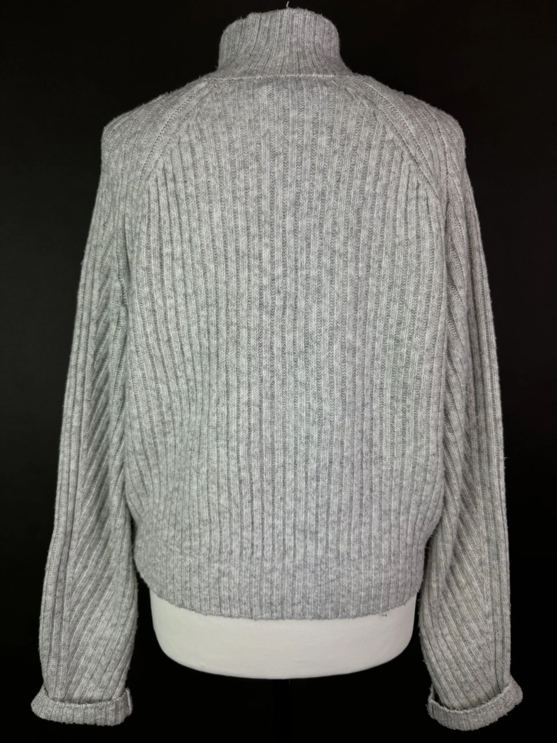 Sweter M - obrazek 3