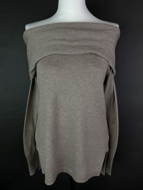 Bluzka z odkrytymi ramionami S