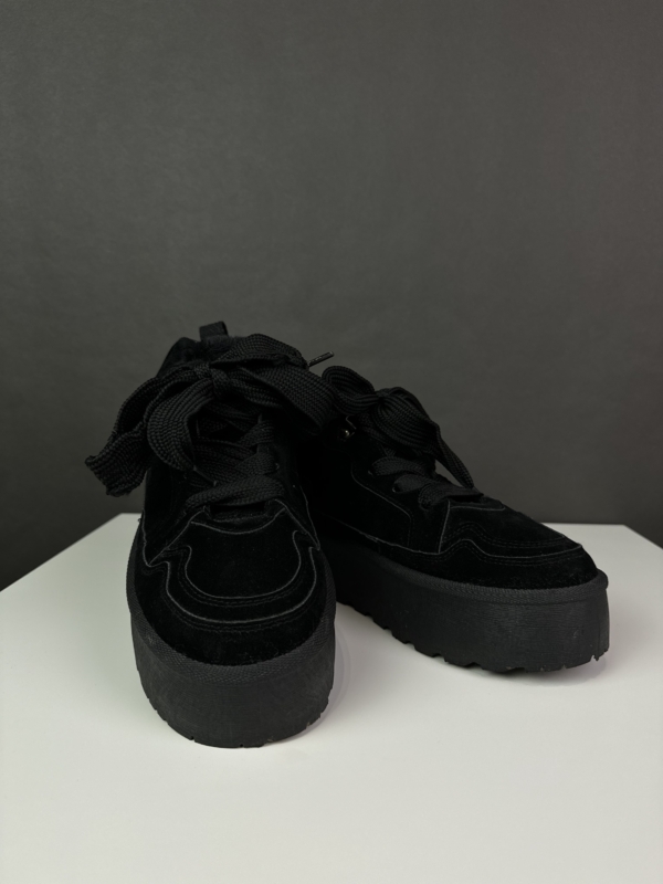 Ocieplane buty na platformie 40